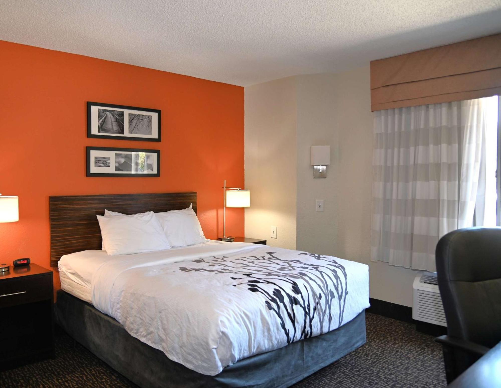 Sleep Inn & Suites Spring Lake - Fayetteville Near Fort Bragg Exteriör bild