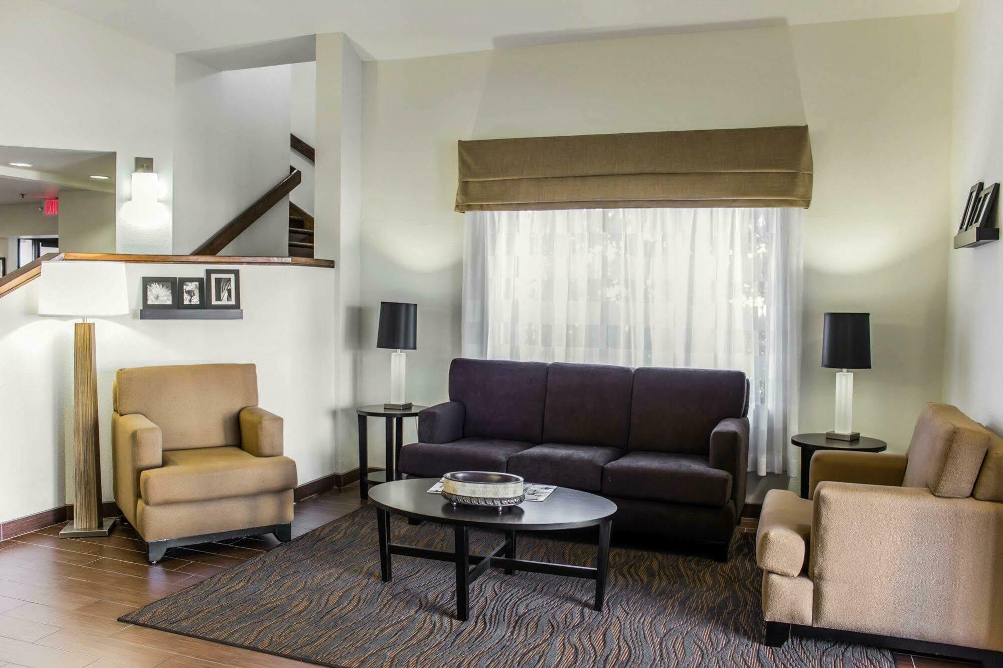 Sleep Inn & Suites Spring Lake - Fayetteville Near Fort Bragg Exteriör bild